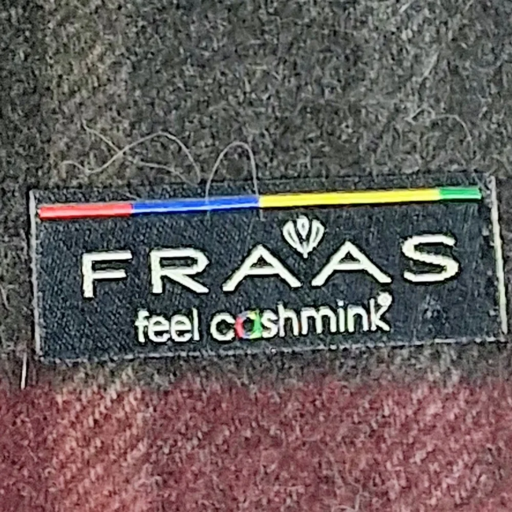 Fraas/Cashmink Buttery Soft Gray/Red/Beige Plaid Dressy 12